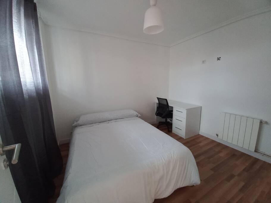 Apartamento En Santander Soleado Y Con Terraza. Exteriör bild